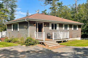 Heart Pond Hideaway & Annex